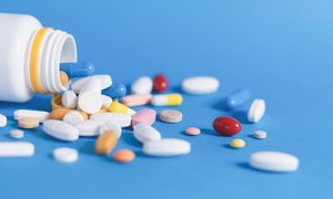 Prof. Katarzyna Dzierżanowska-Fangrat: „Mimo różnych działań zużycie antybiotyków oraz opor